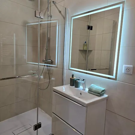 Spalagon Jacuzzi Prive Chauffe 37 Proche Arena Parc Expo *